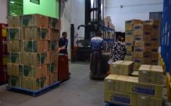 争分夺秒 云顶国际yd888日夜奋战献礼品牌大战